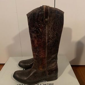 FRYE Melissa button chocolate size 9